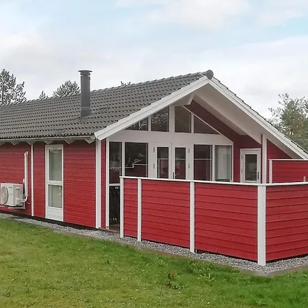 6 Person In Saeby-by Traum Feriehus Lyngså